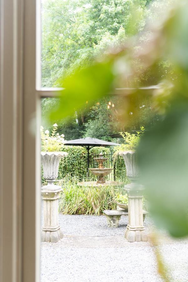 Boutique Hotel Villa Trompenberg Hilversum Bagian luar foto
